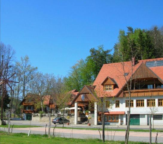 Schwanberg Gasthof Stegweber מראה חיצוני תמונה